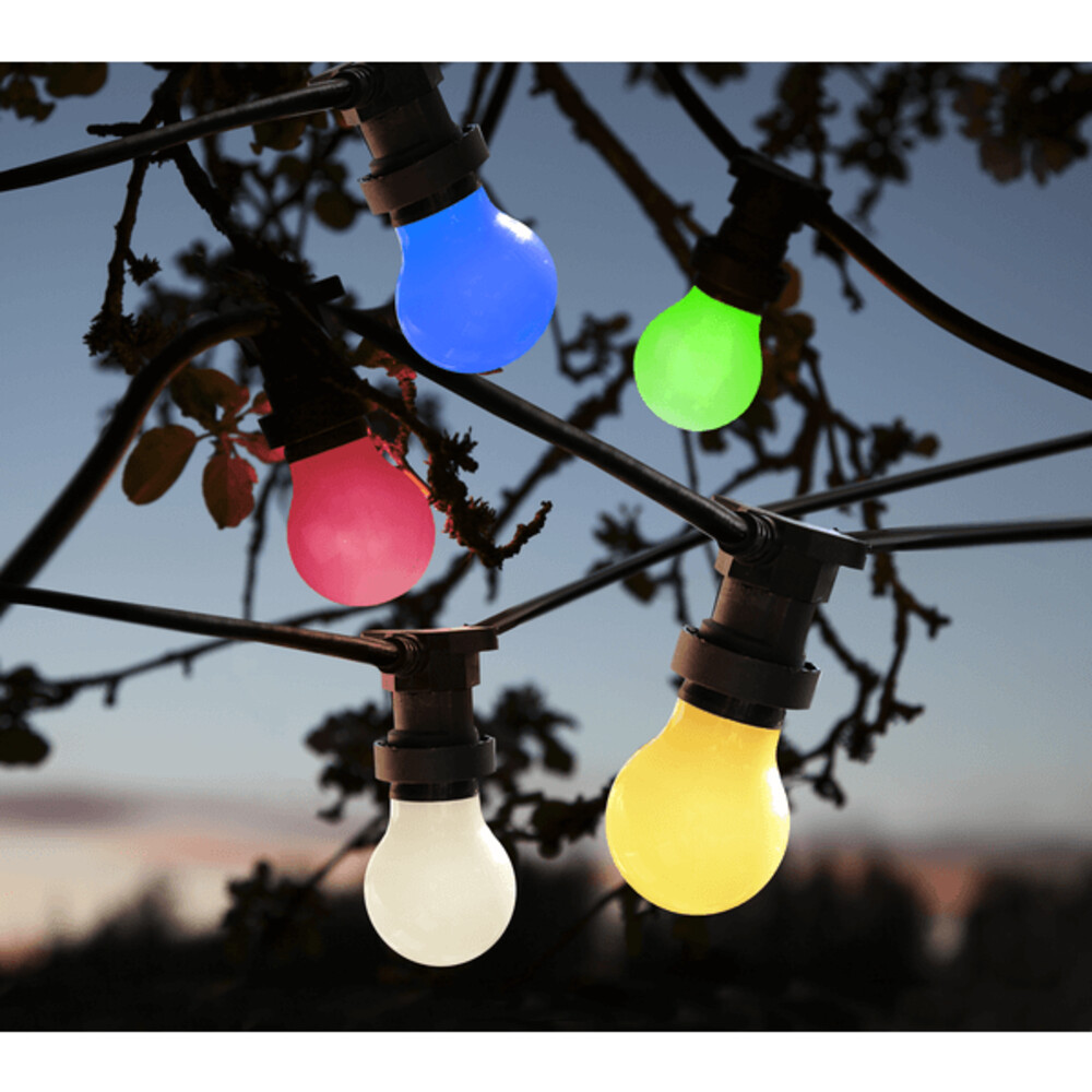 Leuchtendes und sehr warmes LED-Leuchtmittel aus hochwertigem Polycarbonat von Star Trading
